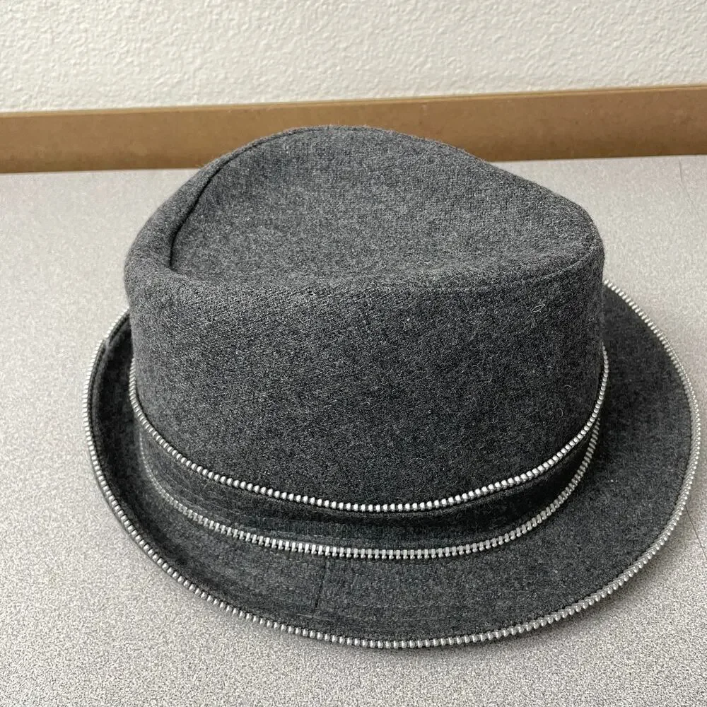 Cha Chas House of Ill Repute Fedora Hat Womens Gray Lined Zip Pocket Skull 6 3/4